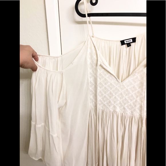 XS white cut out shoulder dress - Picture 2 of 3